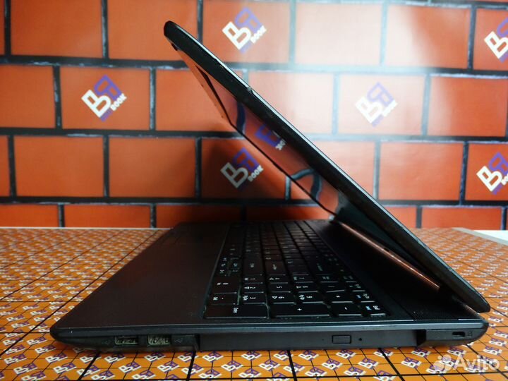 Ноутбук Acer P6200/Intel HD/6 RAM/120 SSD/500HDD