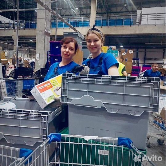 Приемщик на склад различных товаров