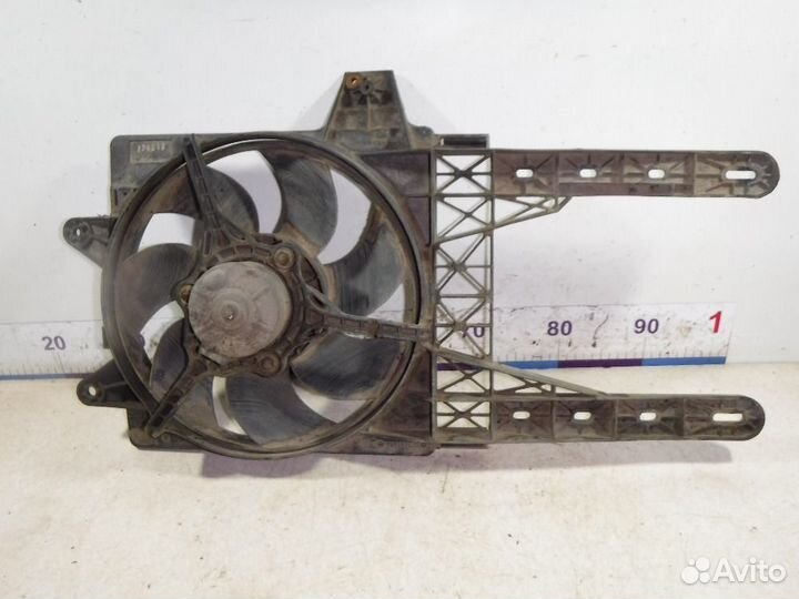 Вентилятор радиатора Fiat Punto I