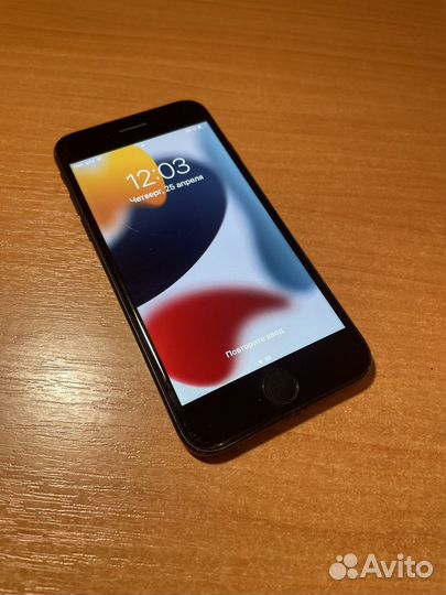iPhone 7, 32 ГБ
