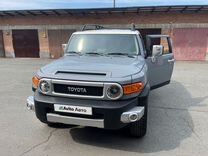 Toyota FJ Cruiser 4.0 AT, 2022, 4 000 км, с пробегом, цена 4 500 000 руб.