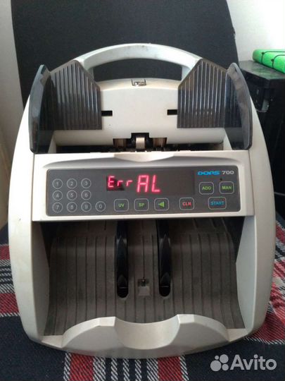 Счётчик купюр Dors 700