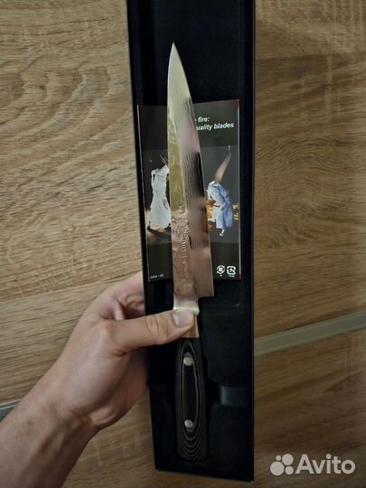 Японский кухонный нож яксель Yaxell zen