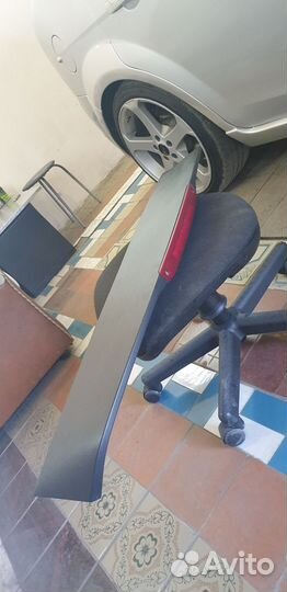 Лавка,спойлер,кепка,козырёк форд фокус 2