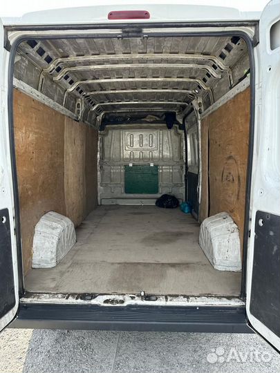 Peugeot Boxer цельнометаллический, 2014