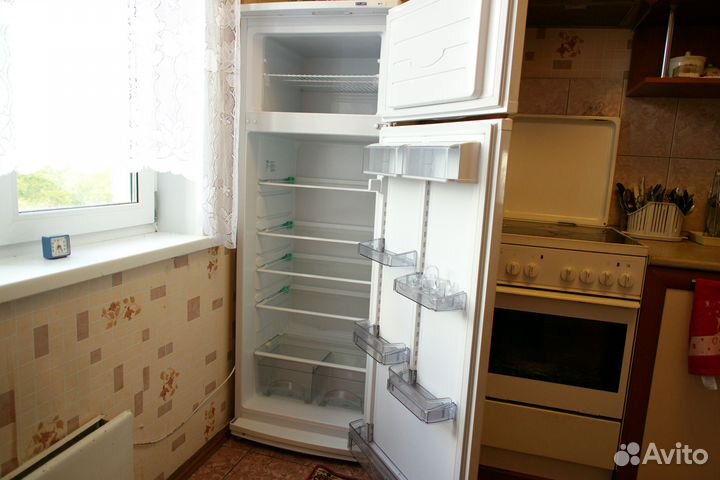 Холодильник атлант бу
