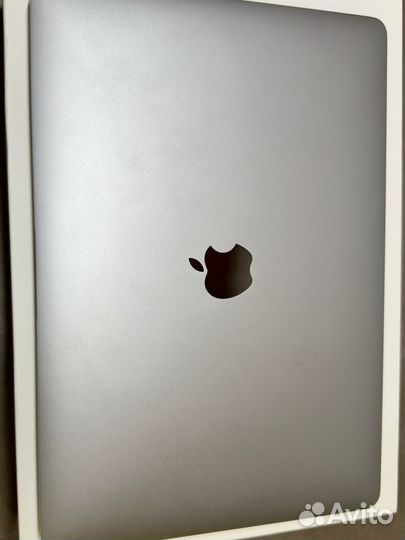 Macbook pro 13 2020 m1