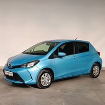 Toyota Vitz 1.0 CVT, 2014, 128 000 км, с пробегом, цена 1 025 000 руб.