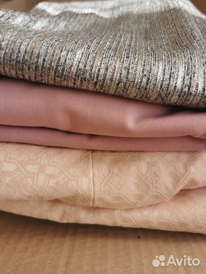 Комплект женских вещей 44 46