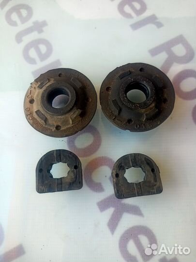 Резинка проставки телевизора под радиатор Mazda 6