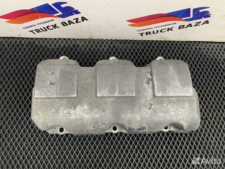 Крышка гбц клапанная Renault Magnum