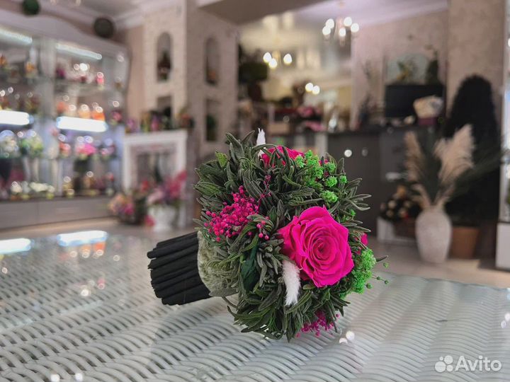 Букет на ножке Стабилизированные цветы