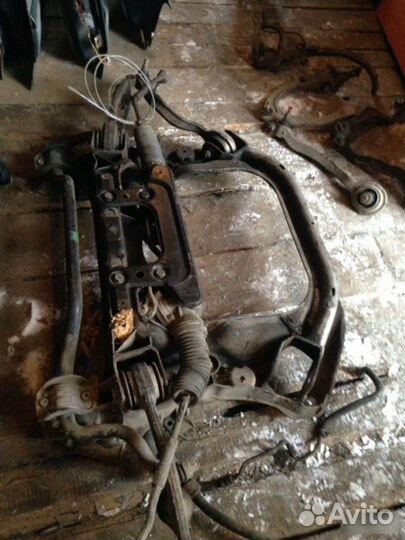 Подрамник Mercedes-Benz S-Class W220