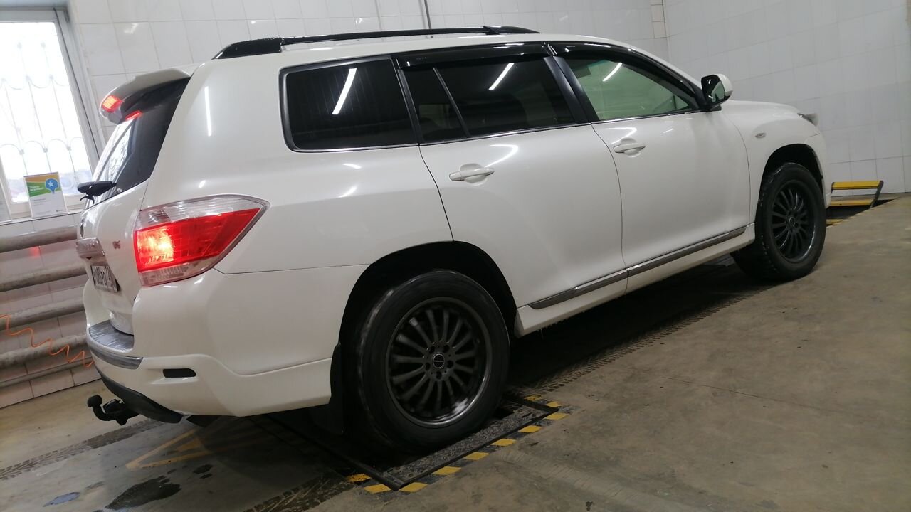 Toyota Highlander: фото владельца