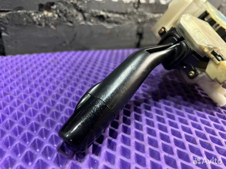 Подрулевой переключатель Nissan Vanette