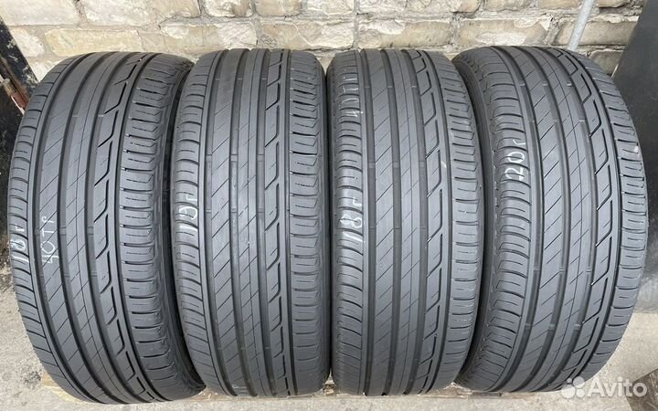 Bridgestone Turanza T001 215/50 R18