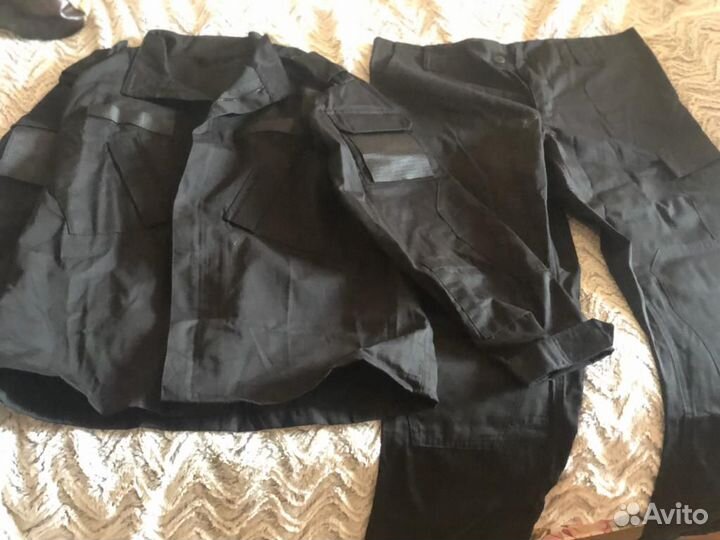 Форма охраны чёрная