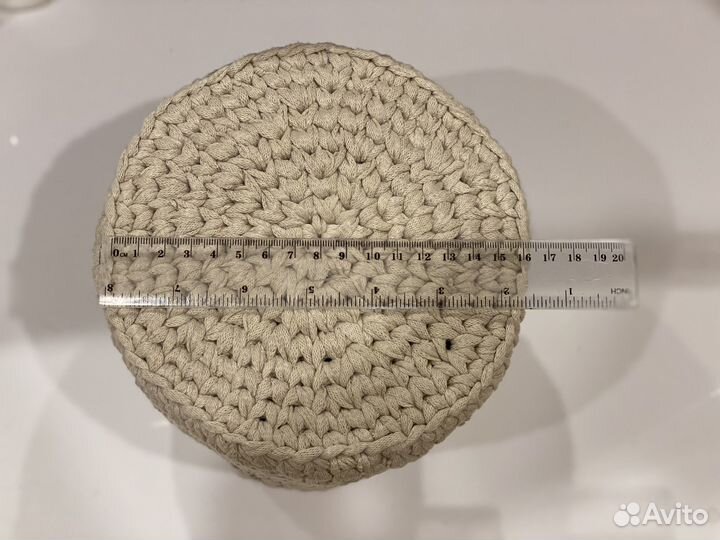 Корзинка вязаная с ушками