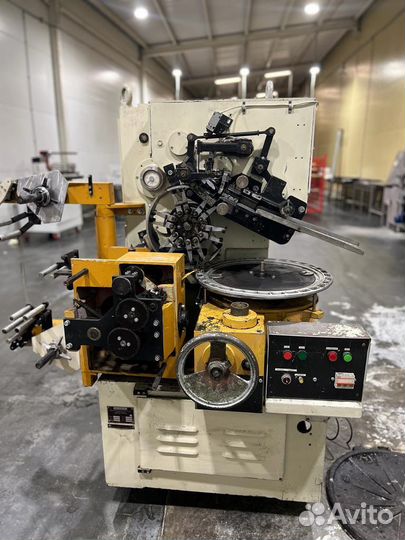 Заверточный станок nagema EU-9