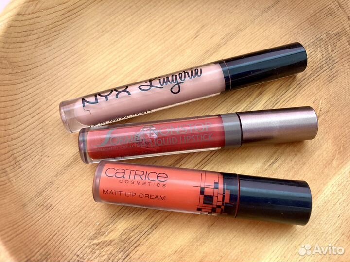 Губная помада пакетом