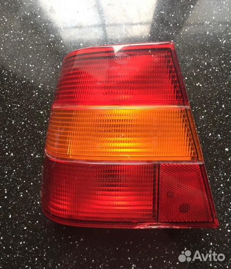 Фонарь левый volvo 940