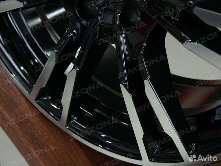 Литые диски R18 на BMW X5. Арт1723