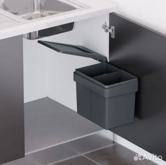 Мусорное ведро на дверцу