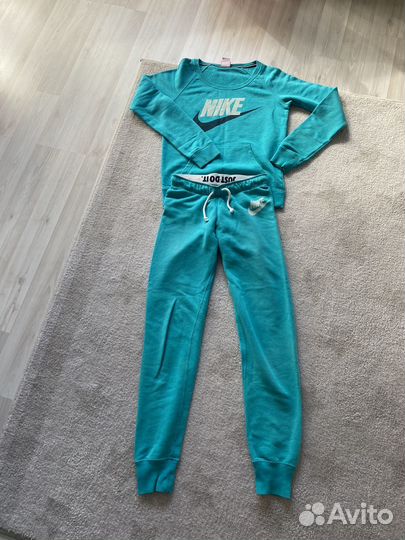 Спортивный костюм nike