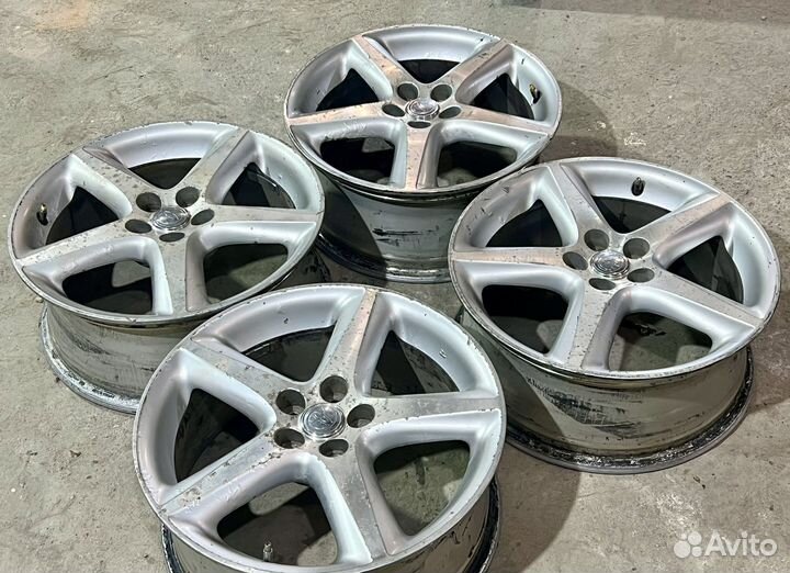 Комплект литья Toyota Caldina gt r17 5x100