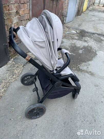 Прогулочная коляска Carrello Epica 2023