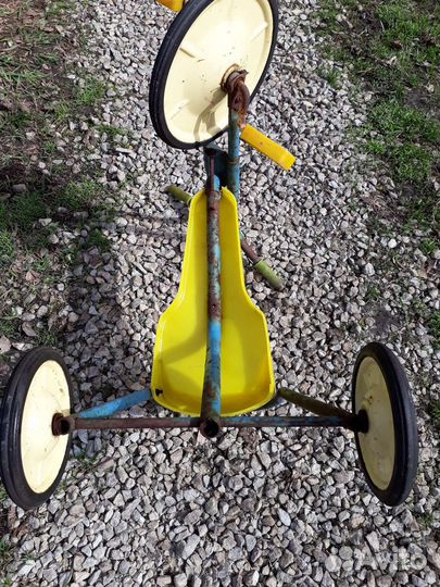 Трехколесный детский велосипед СССР