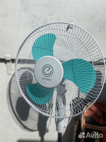 Вентилятор напольный, настольный