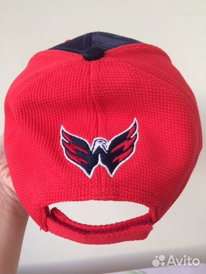 Бейсболка новая