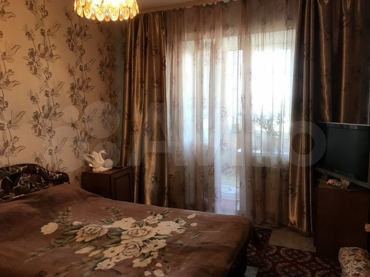 3-к. квартира, 84 м², 4/16 эт.