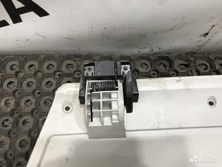 Крышка бардачка Renault T