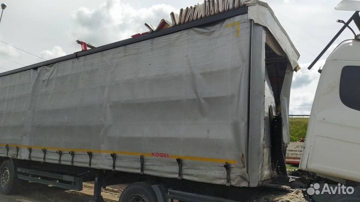 Полуприцеп шторный Kogel S24-1, 2017