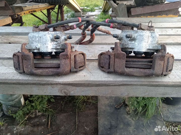 Продам суппорта нива 21213