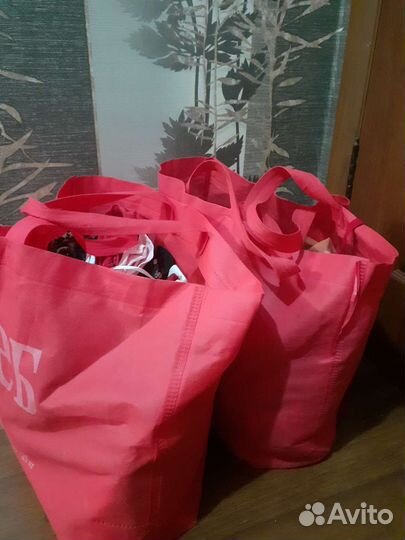 4 больших пакета вещей на размер 44-46