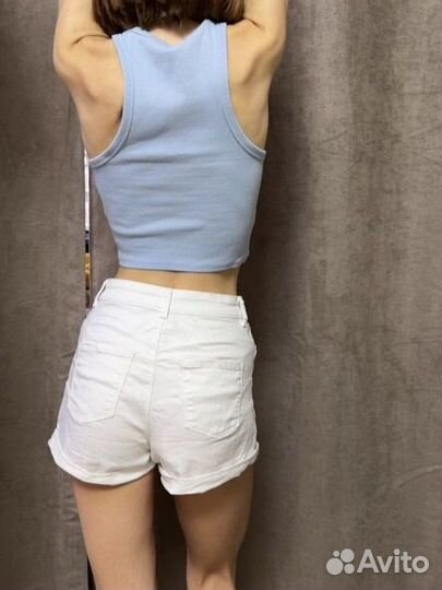 Шорты белые