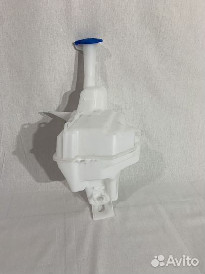 Бачок омывателя Hyundai Solaris 2010-2014