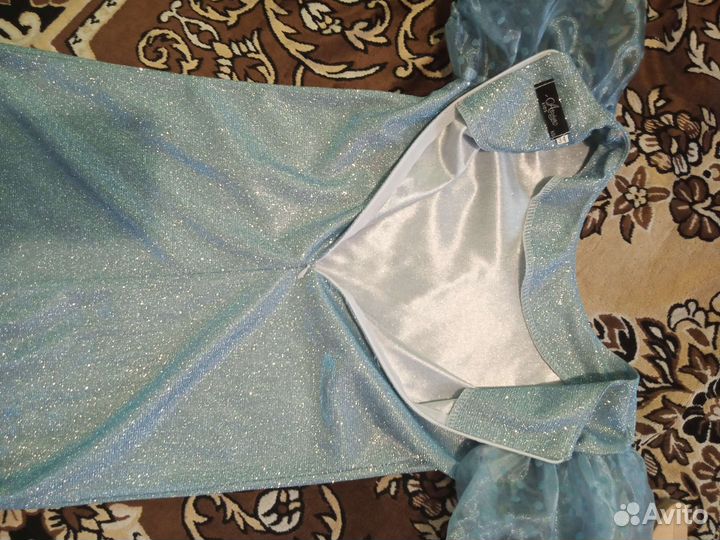 Нарядное платье для девочки