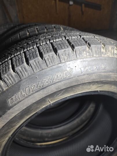Bridgestone Blizzak VRX2 195/65 R15