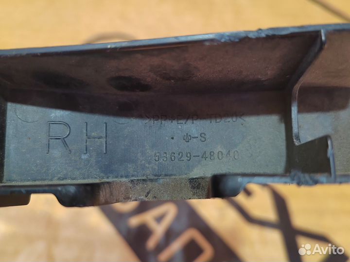 Накладка замка Lexus Rx4 Rx200T Rx300 Rx350 Rx450H