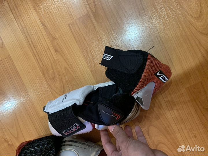 Налокотники локти хоккейные