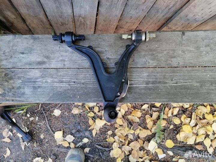 Рычаг перед правый Volvo xc70