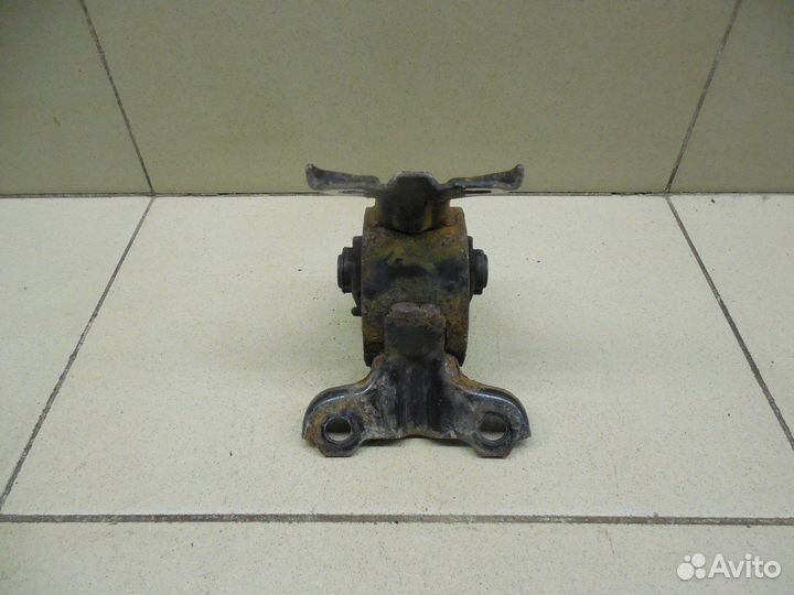 Опора двигателя левая ASX 2010-2016