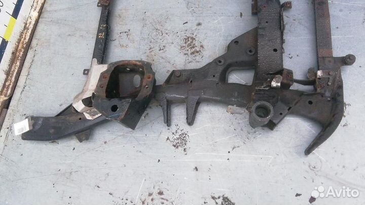 Балка передняя/подрамник BMW X5