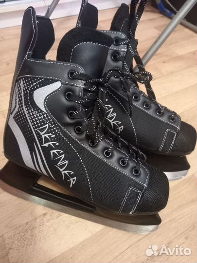 Коньки хоккейные 42 размер