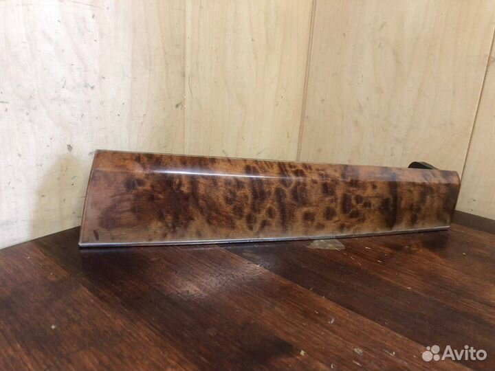 Декоративная накладка торпедо Cadillac SRX 2007