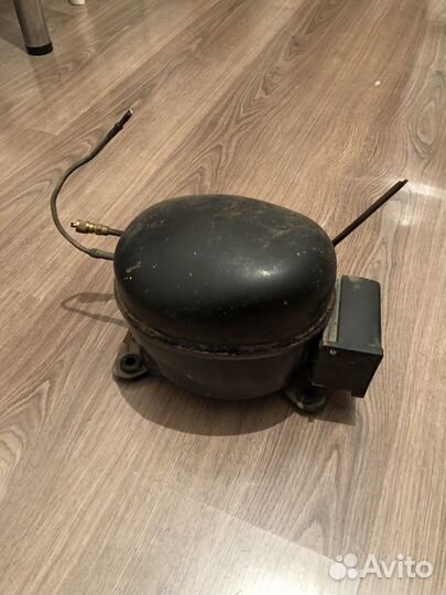 Компрессор от холодильника